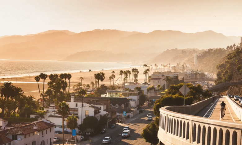 Nooraverse Santa Monica: A Friendly, Helpful Guide for Locals and Visitors